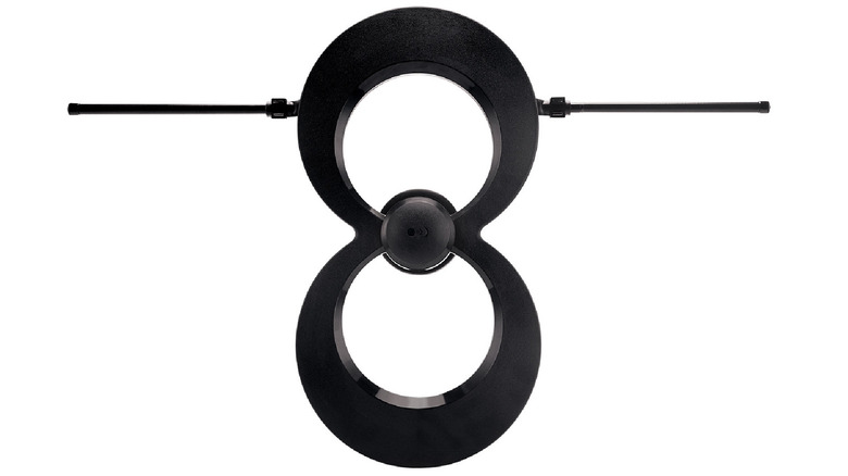 The Antennas Direct ClearStream Max-V Pro showing its figure-eight loop and dipole design.