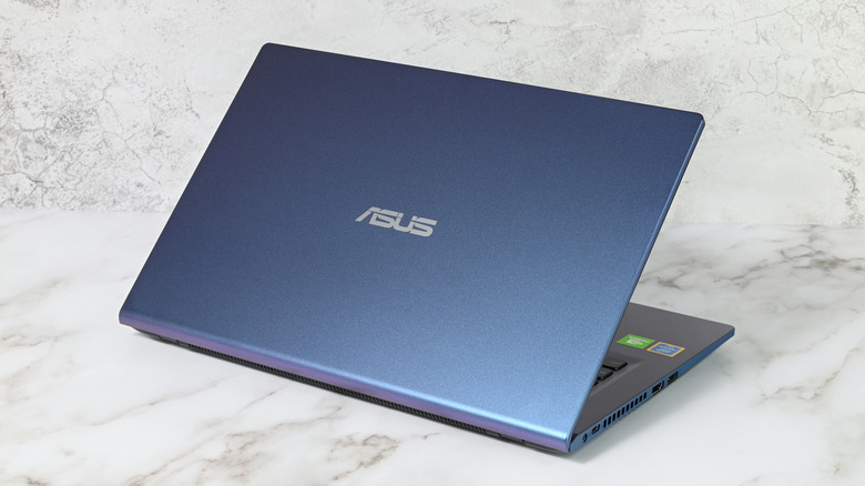 An ASUS laptop designed for high-performance gaming and AI tasks.