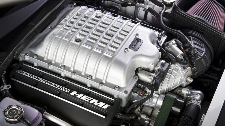 The high-output Hellcrate Redeye engine featuring its 2.7L supercharger.