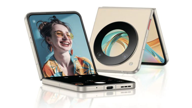 The Nubia Flip 5G unfolded showing its 6.9-inch internal OLED screen.