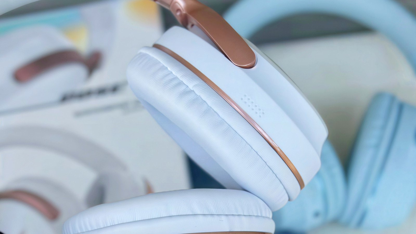 Best Noise Canceling Headphones: Bose QuietComfort Review